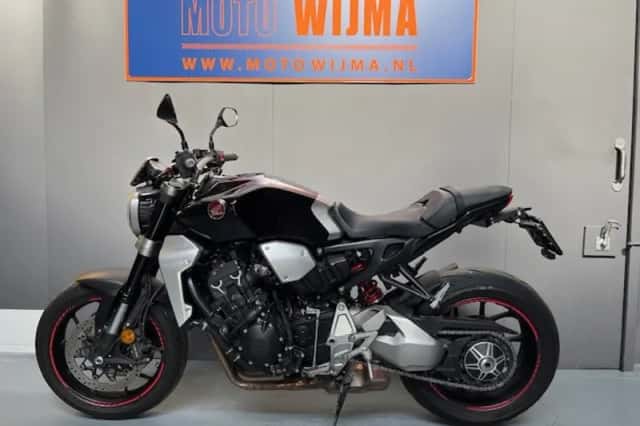 Honda CB1000R (2020) thumbnail 2