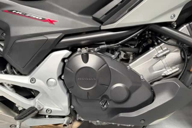Honda NC750X (2018) thumbnail 6