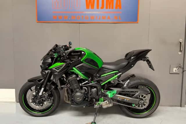 Kawasaki Z900 (2023) thumbnail 2