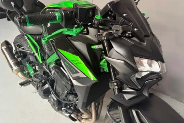 Kawasaki Z900 (2023) thumbnail 4