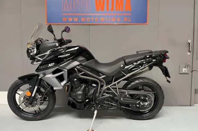 Triumph Tiger 800 XRX (2017) thumbnail 4