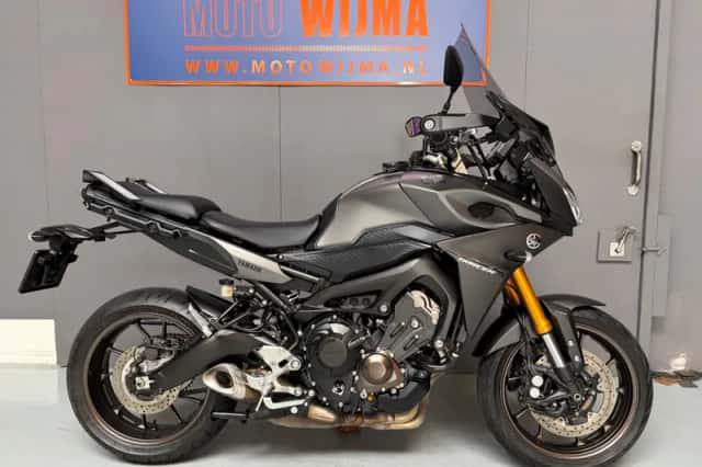 Yamaha Tracer 900 (2015) thumbnail 1