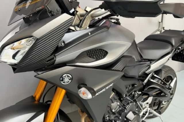 Yamaha Tracer 900 (2015) thumbnail 4