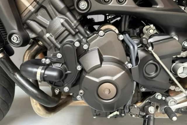 Yamaha Tracer 900 (2015) thumbnail 6