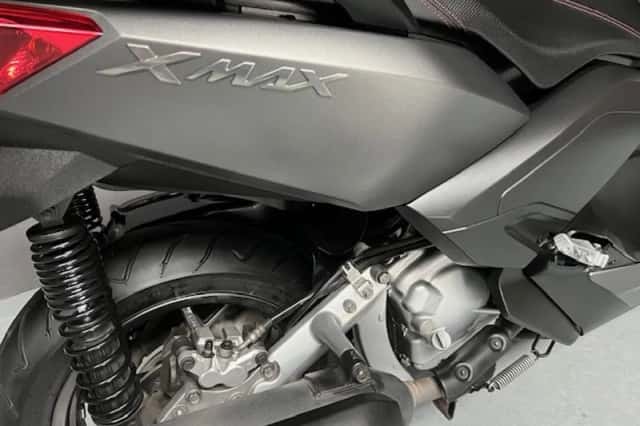 Yamaha X-MAX 250 (2018) thumbnail 6