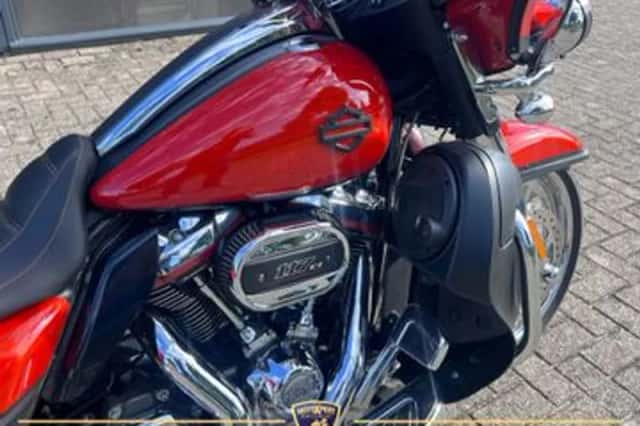 Harley-Davidson Street Glide (2018) thumbnail 3