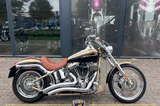 Harley-Davidson Softail (2003) thumbnail 1