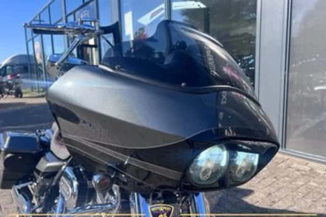 Harley-Davidson Road Glide (2012) thumbnail 3