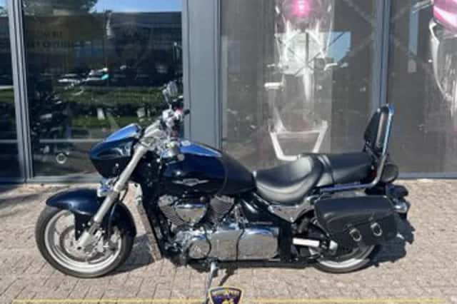 Suzuki Intruder M 1500 (2009) thumbnail 2