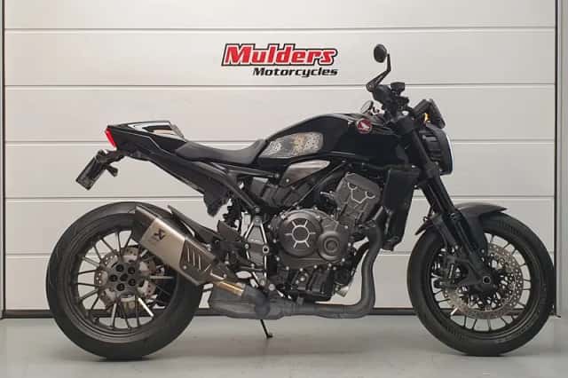 Honda CB1000R (2021) thumbnail 2