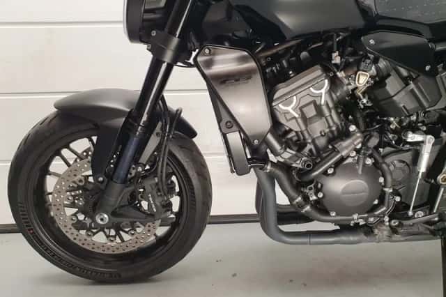 Honda CB1000R (2021) thumbnail 5