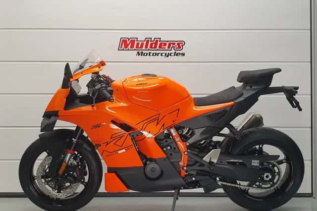 KTM RC 990 R (2026) thumbnail 3