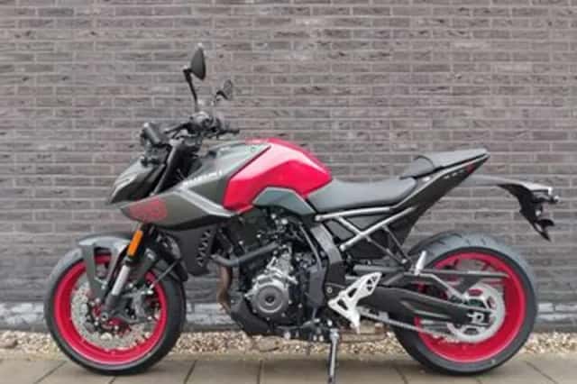 Suzuki GSX-8S (2026) thumbnail 2