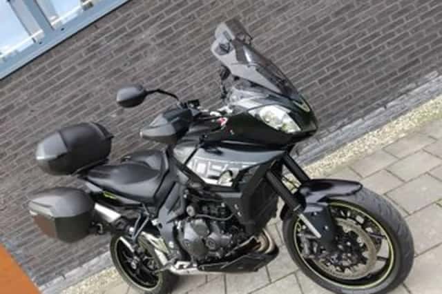Triumph Tiger 1050 Sport (2017) thumbnail 1