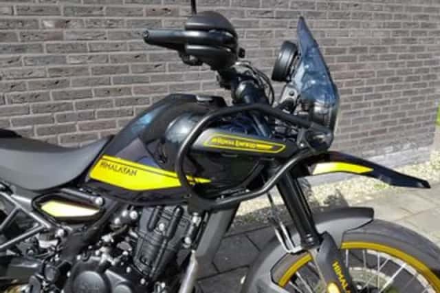 Royal Enfield Himalayan (2025) thumbnail 3