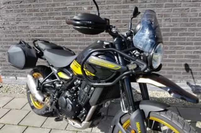 Royal Enfield Himalayan (2025) thumbnail 4