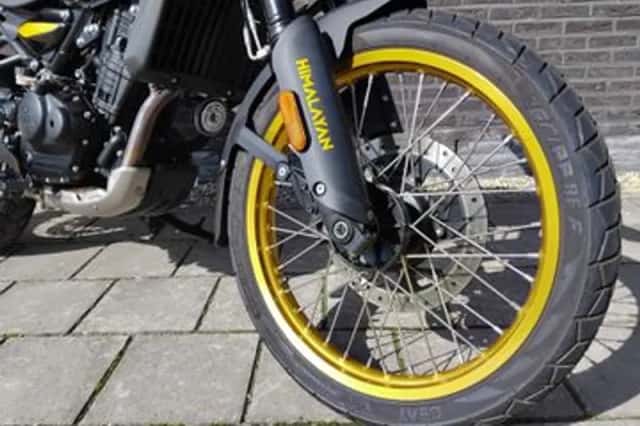 Royal Enfield Himalayan (2025) thumbnail 5