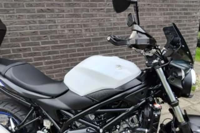 Suzuki SV650 (2016) thumbnail 3