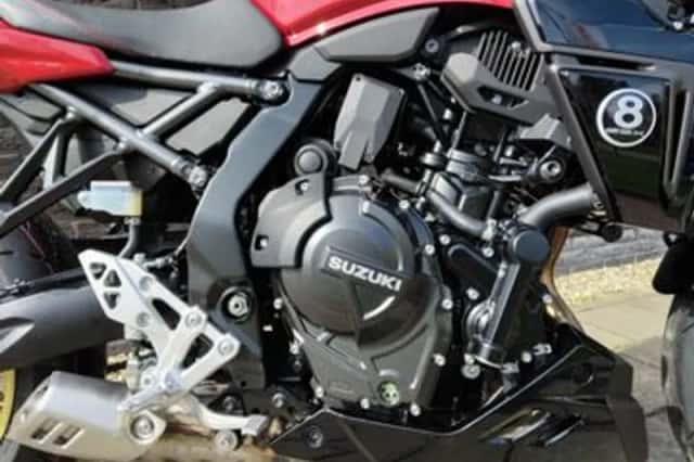 Suzuki GSX-8TT (2026) thumbnail 5