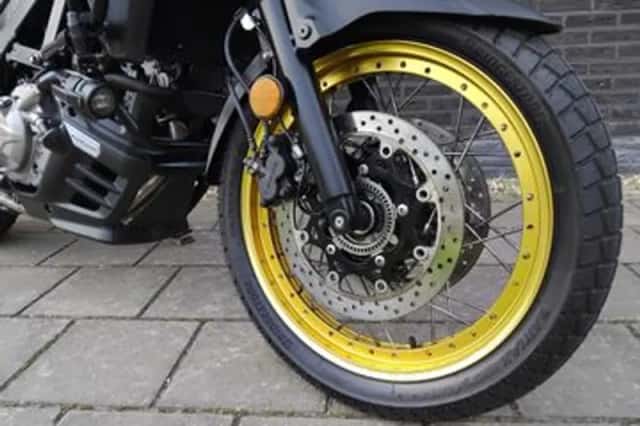 Suzuki V-Strom 650 (2021) thumbnail 5