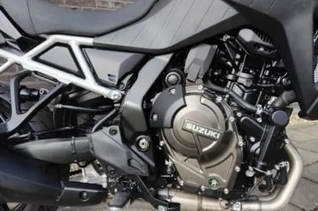 Suzuki V-Strom 800 (2026) thumbnail 6