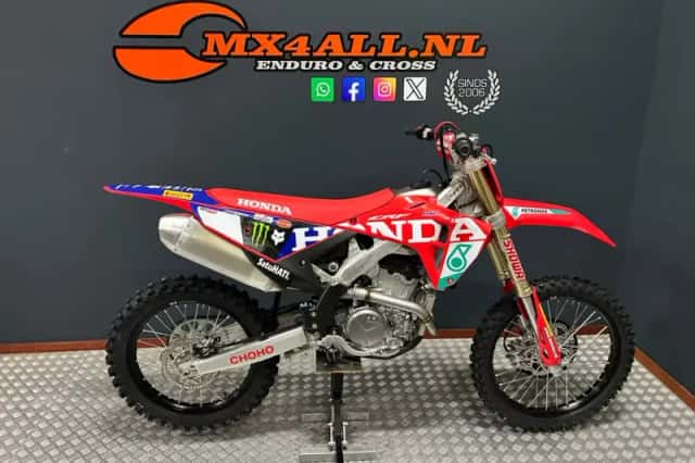 Honda CRF 250 R (2026) thumbnail 1