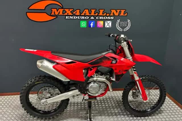 KTM EXC (2026) thumbnail 1