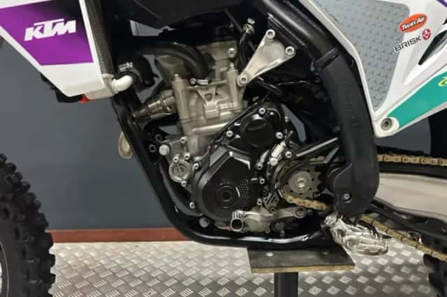 KTM 250 SX-F (2023) thumbnail 4