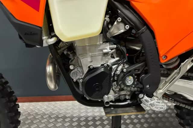 KTM 450 EXC F (2026) thumbnail 4