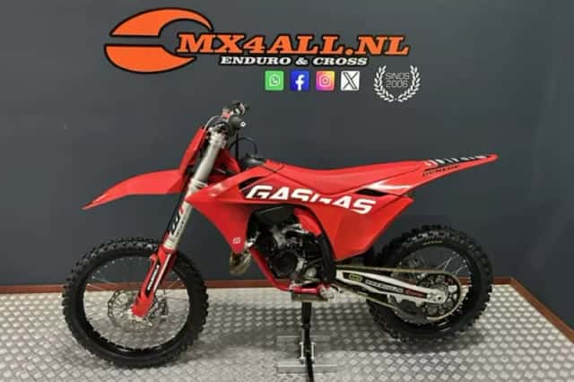 KTM 125 SX (2024) thumbnail 2