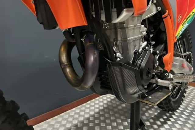 KTM 450 SX-F (2024) thumbnail 6