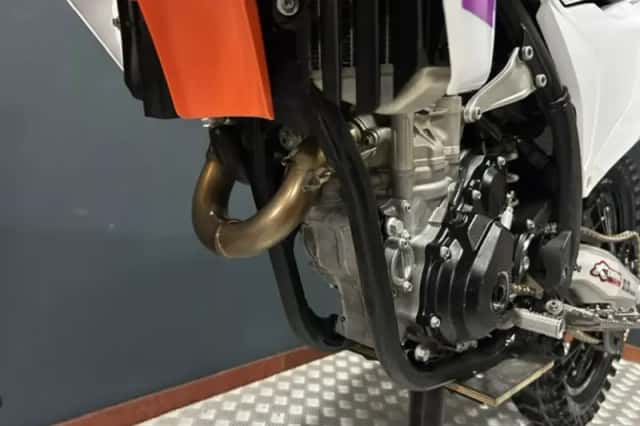 KTM 250 SX-F (2024) thumbnail 6