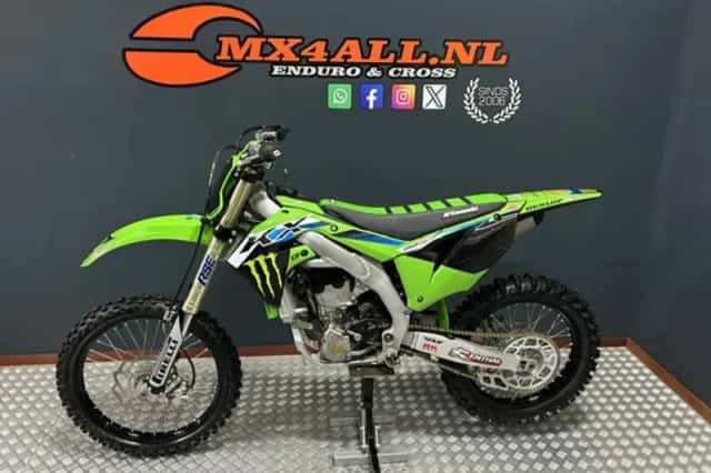 Kawasaki KX 250 (2025) thumbnail 2