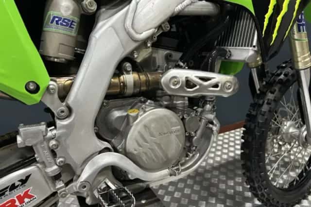 Kawasaki KX 250 (2025) thumbnail 3