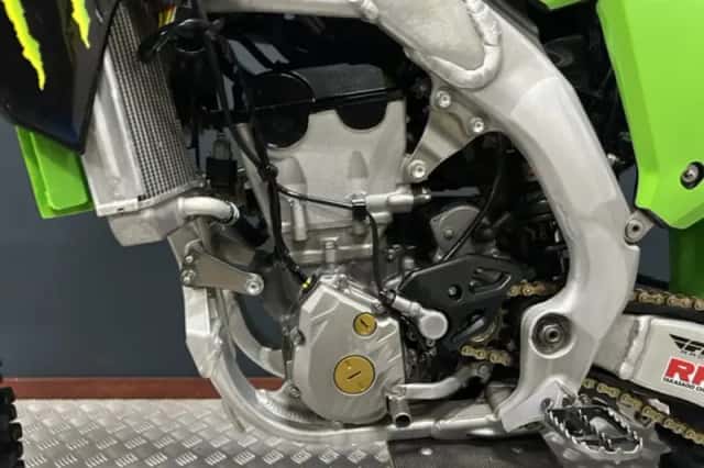 Kawasaki KX 250 (2025) thumbnail 4