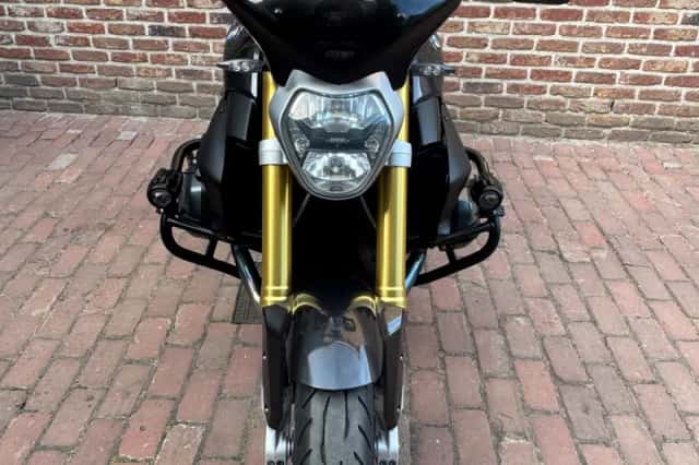 BMW R 1200 R (2015) thumbnail 3