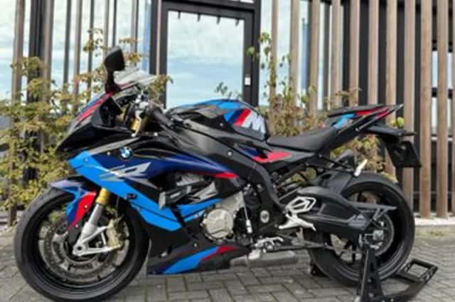 BMW S 1000 RR (2018) thumbnail 4