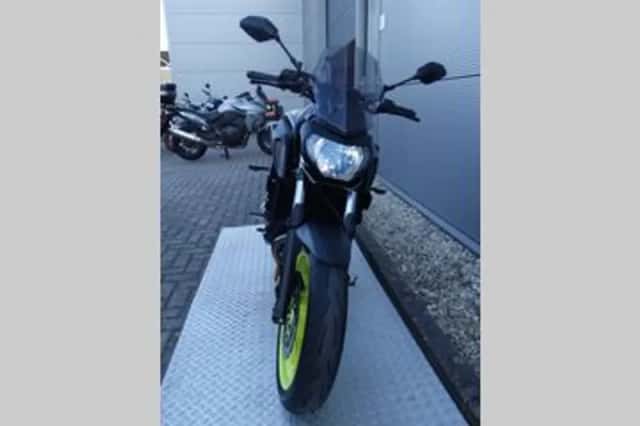 Yamaha MT-07 (2018) thumbnail 4