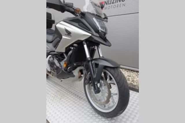 Honda NC750X (2016) thumbnail 6