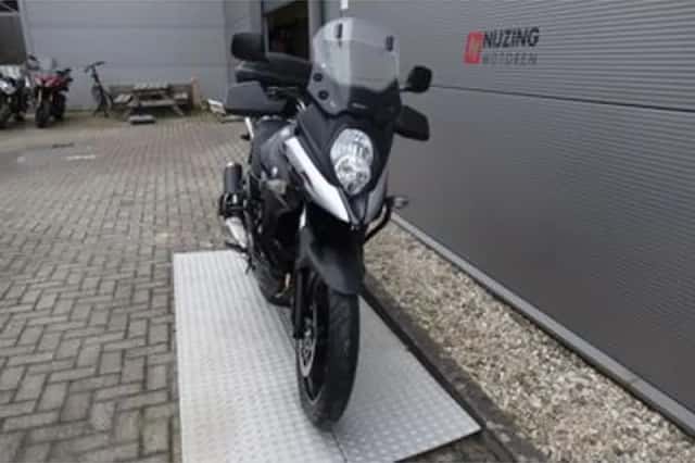 Suzuki V-Strom 650 (2018) thumbnail 4
