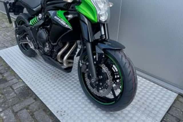 Kawasaki ER-6n (2016) thumbnail 6