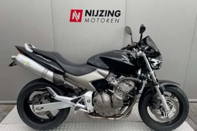 Honda CB 600 F Hornet (2004) thumbnail 1