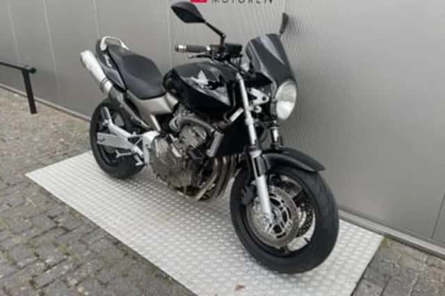 Honda CB 600 F Hornet (2004) thumbnail 2