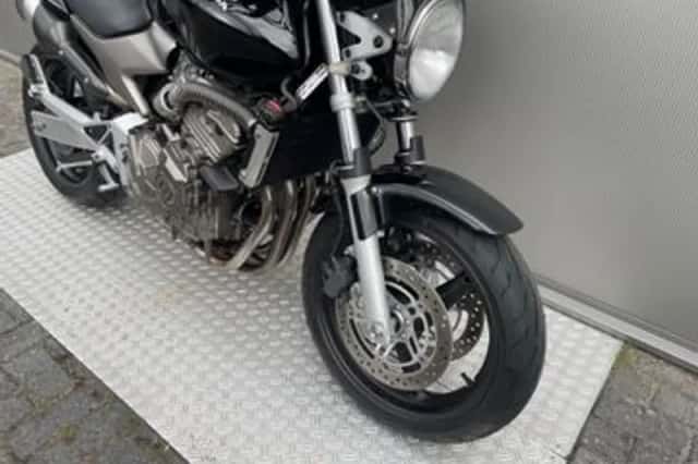 Honda CB 600 F Hornet (2004) thumbnail 6