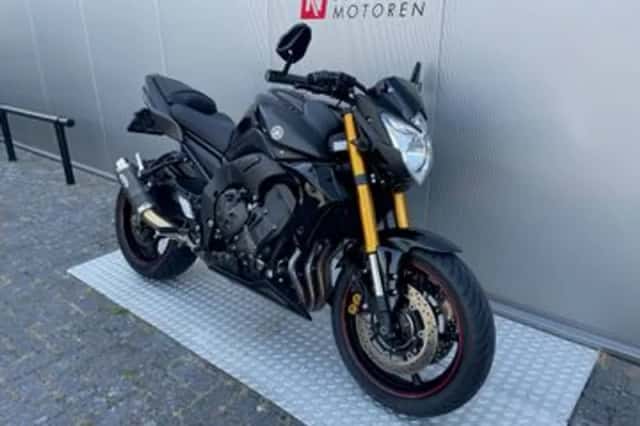 Yamaha FZ8 (2015) thumbnail 3