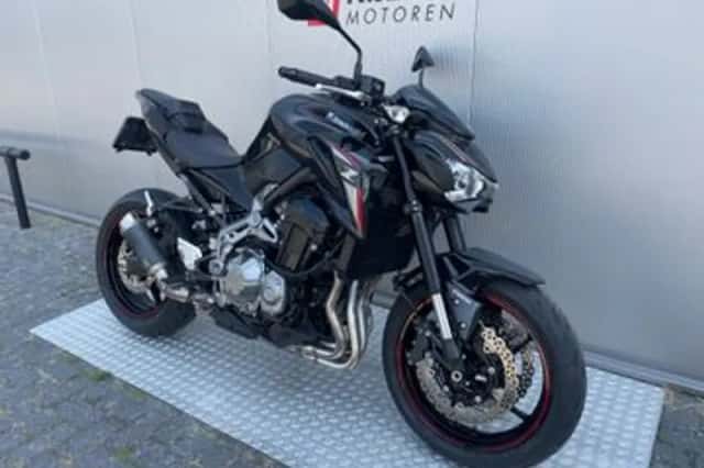 Kawasaki Z900 (2018) thumbnail 2