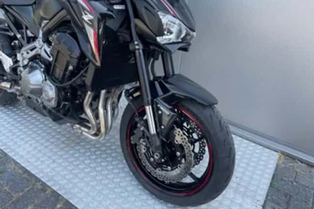 Kawasaki Z900 (2018) thumbnail 6