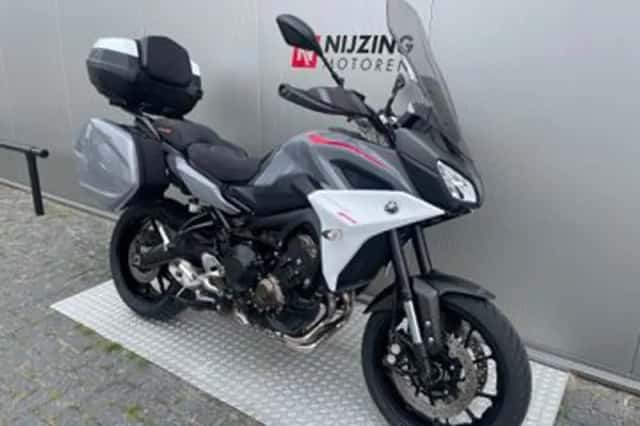 Yamaha Tracer 900 (2018) thumbnail 2