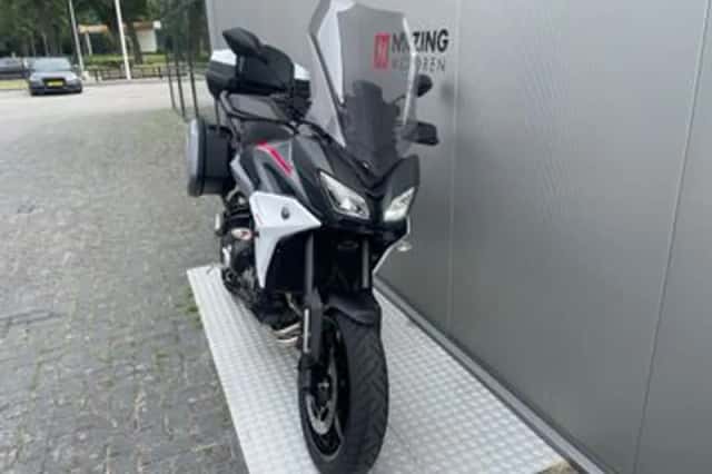 Yamaha Tracer 900 (2018) thumbnail 4