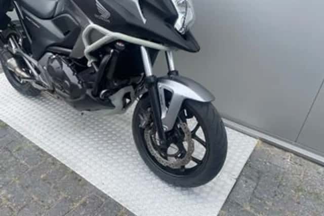 Honda NC750X (2015) thumbnail 6